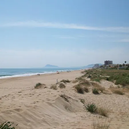 Neptuno - Frente A La Playa *