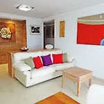 Neptuno - Frente A La Playa Apartment