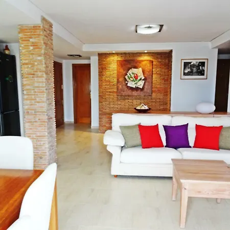 Neptuno - Frente A La Playa Apartment *